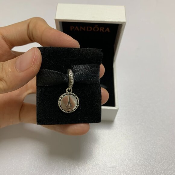Pandora Paris Eiffel Tower Dangle Charm - Picture 1 of 4